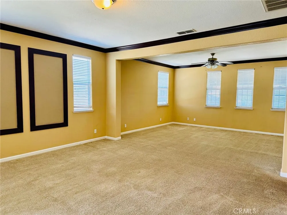 15185 Torrey Pines Circle Chowchilla, CA 93610