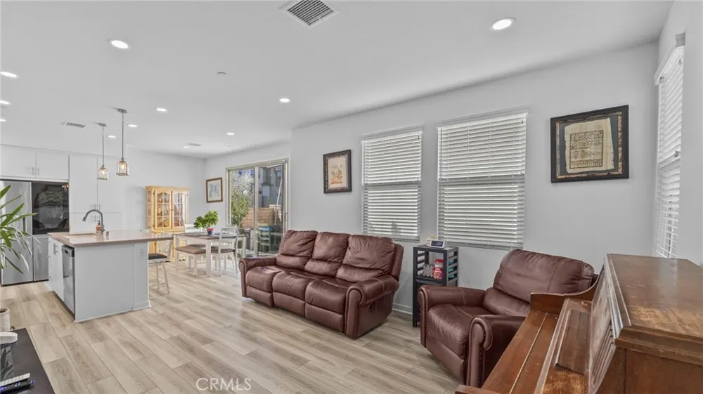 16282 Meadowhouse Avenue Chino, CA 91708