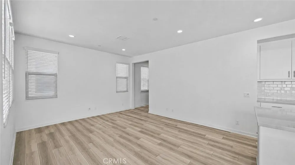16282 Meadowhouse Avenue Chino, CA 91708