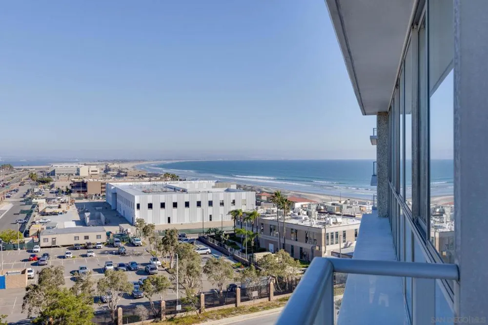 1820 Avenida del Mundo #807 Coronado, CA 92118