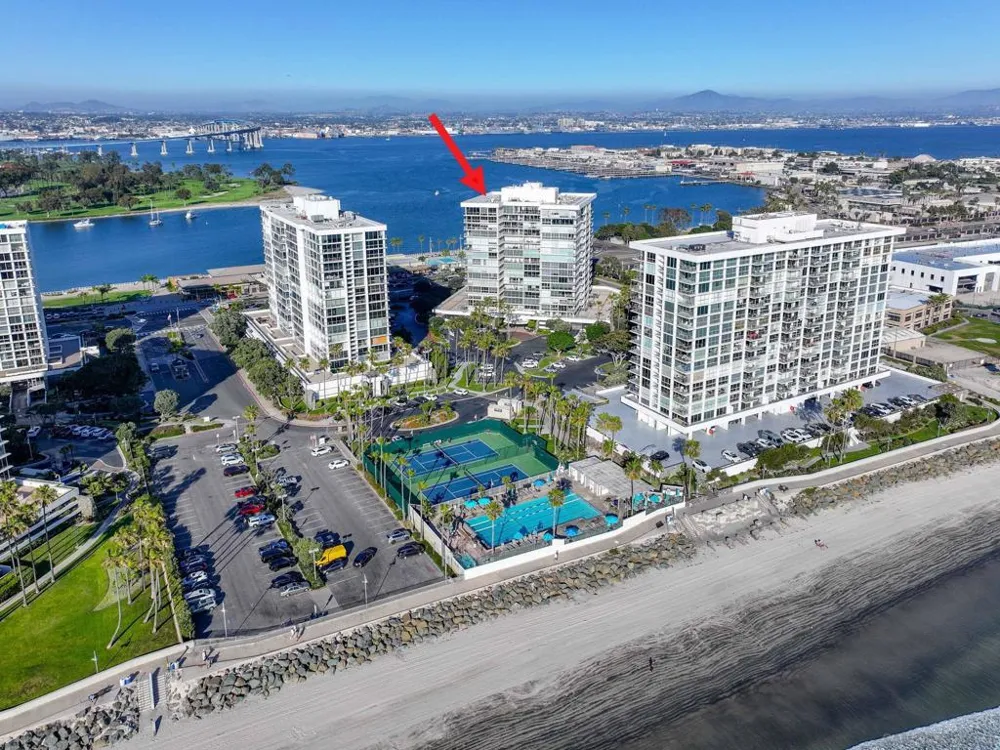 1820 Avenida del Mundo #807 Coronado, CA 92118
