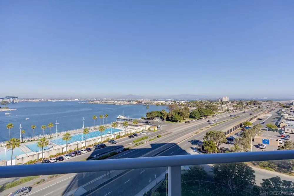 1820 Avenida del Mundo #807 Coronado, CA 92118