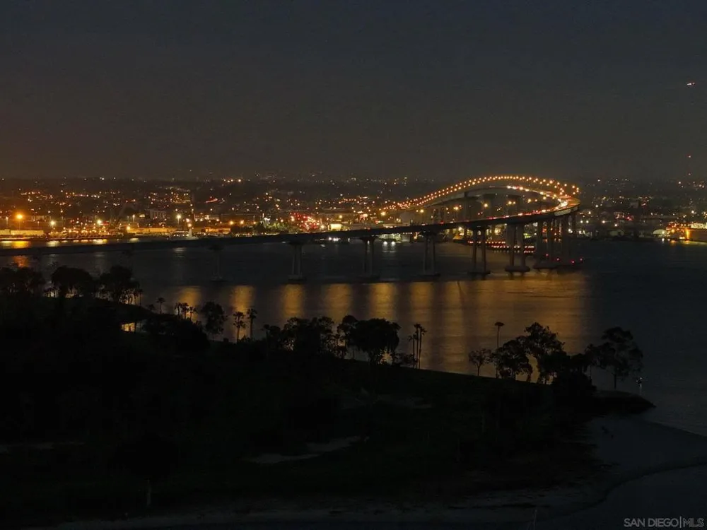 1820 Avenida del Mundo #807 Coronado, CA 92118