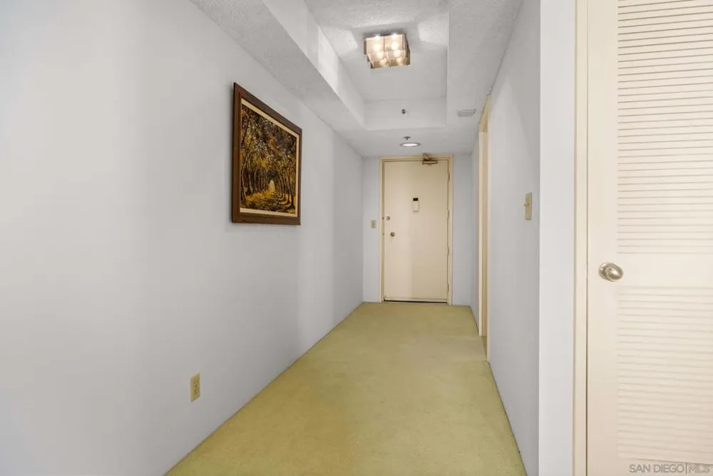 1820 Avenida del Mundo #807 Coronado, CA 92118