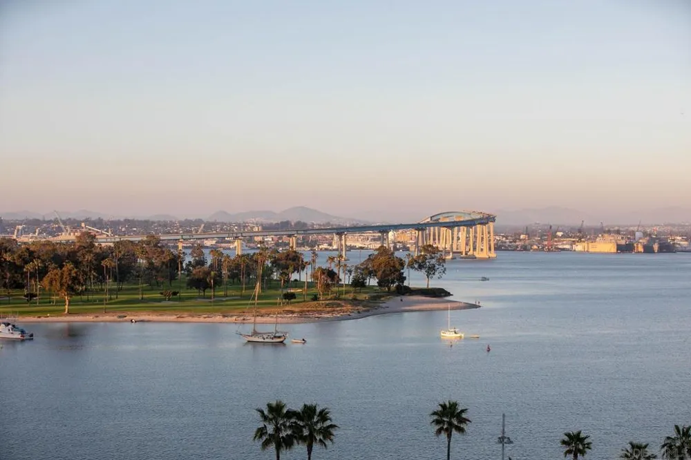 1820 Avenida del Mundo #807 Coronado, CA 92118