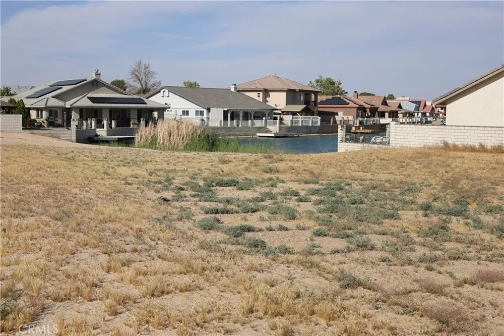 14354 Ironsides Helendale, CA 92342