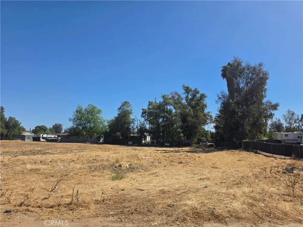 Mary Perris, CA 92570
