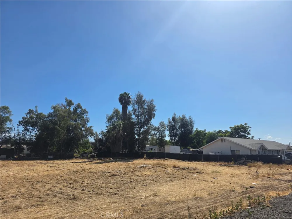 Mary Perris, CA 92570