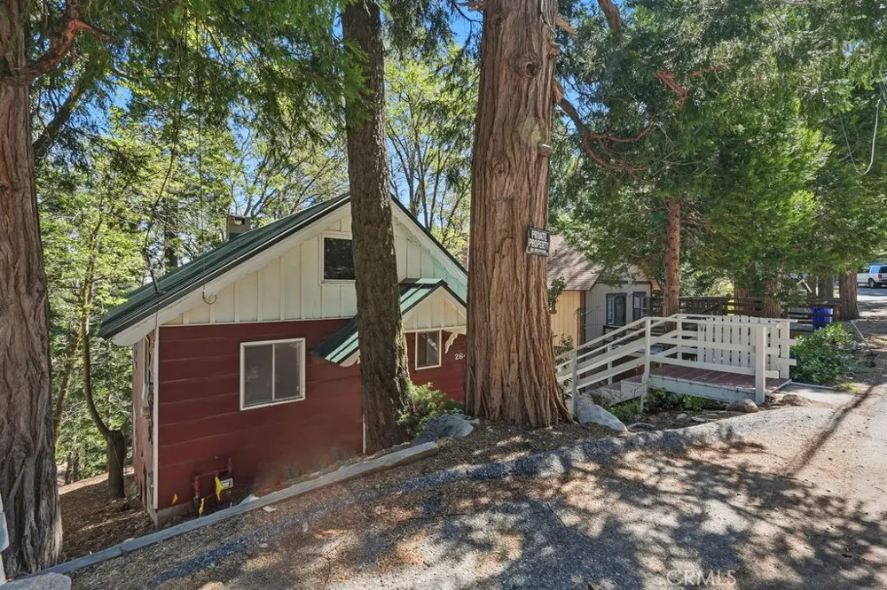 26408 Lake Forest Drive Twin Peaks, CA 92391