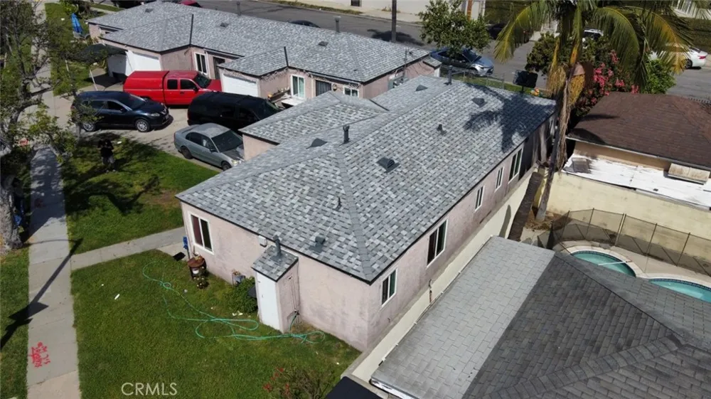 4439 E 52nd Maywood, CA 90270
