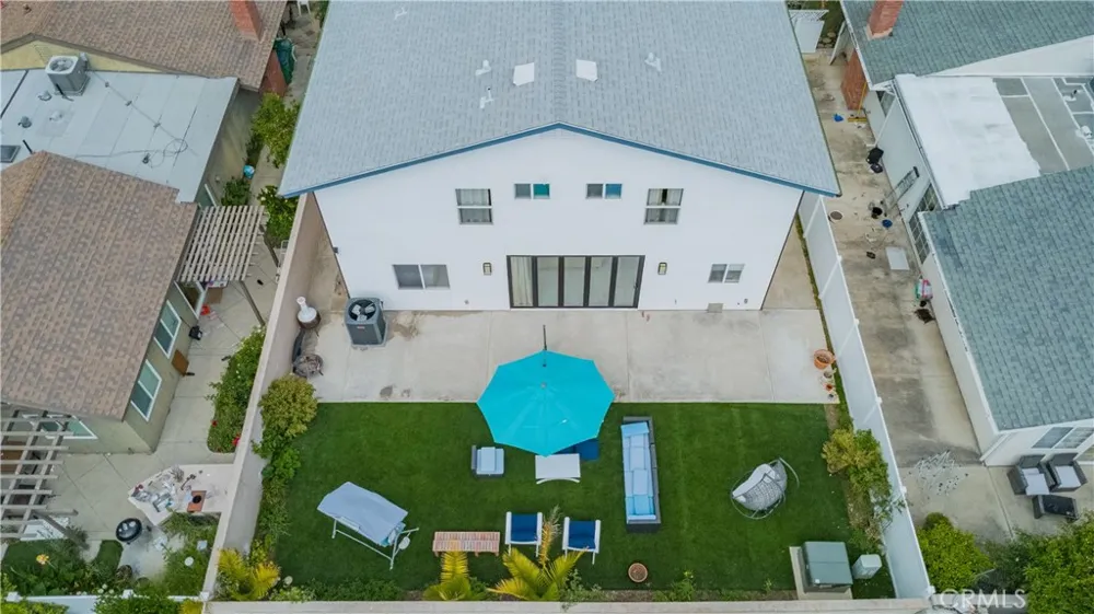 4512 Robinwood Irvine, CA 92604