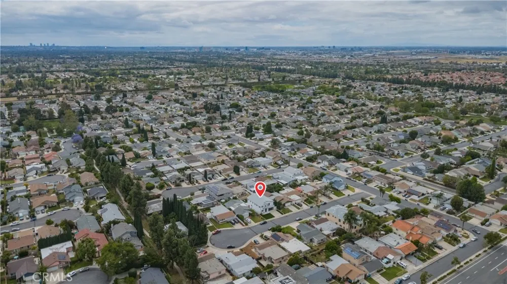 4512 Robinwood Irvine, CA 92604