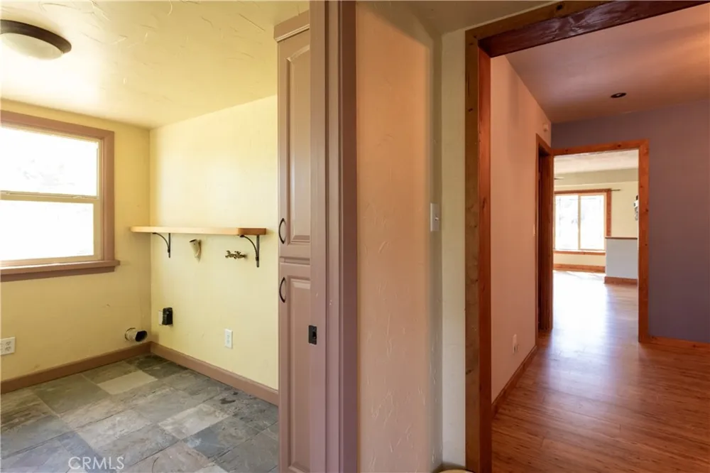 42655 Highway 49 Ahwahnee, CA 93601