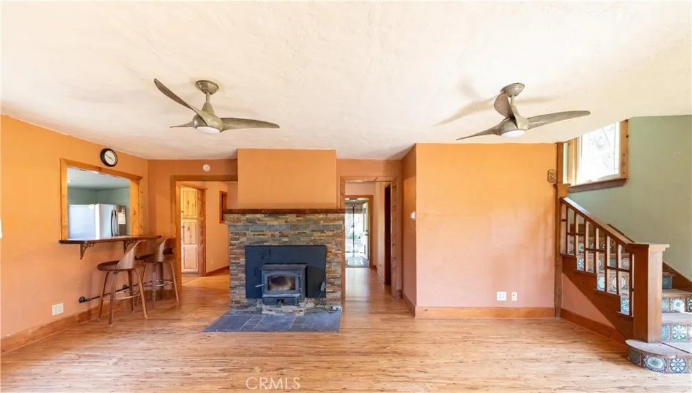 42655 Highway 49 Ahwahnee, CA 93601