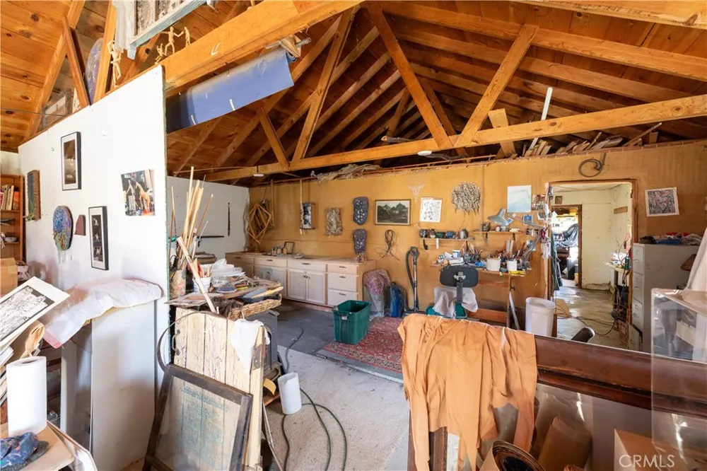 42655 Highway 49 Ahwahnee, CA 93601
