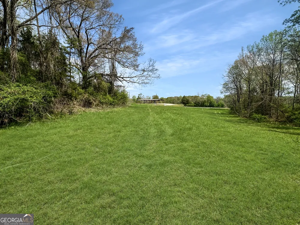 960 Gooseneck RD Eastanollee, GA 30538