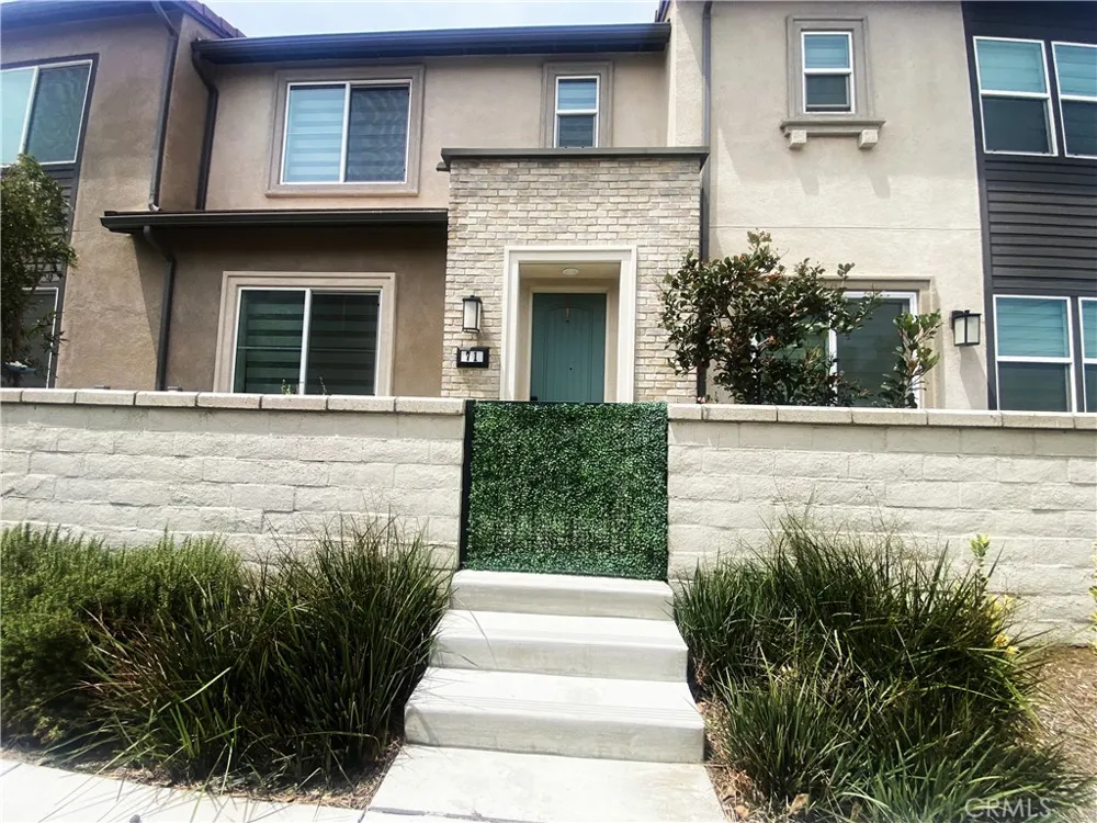 3681 E Moonlight #71 Ontario, CA 91761