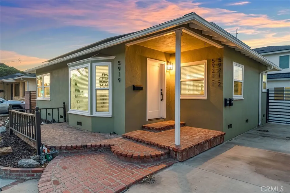 5919 Arbor Lakewood, CA 90713