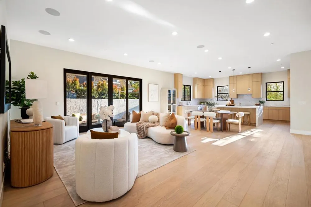 10476 S Stelling Road Cupertino, CA 95014