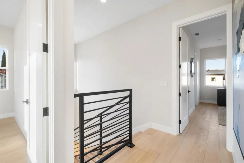 10476 S Stelling Road Cupertino, CA 95014
