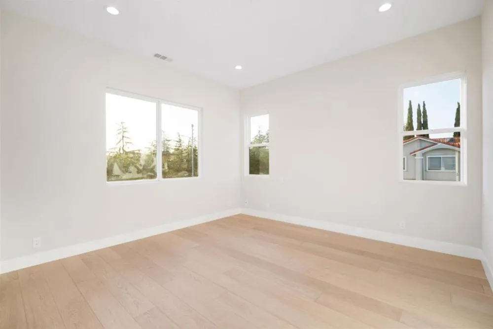 10476 S Stelling Road Cupertino, CA 95014