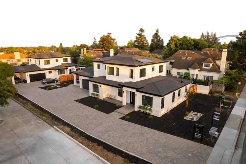 10476 S Stelling Road Cupertino, CA 95014