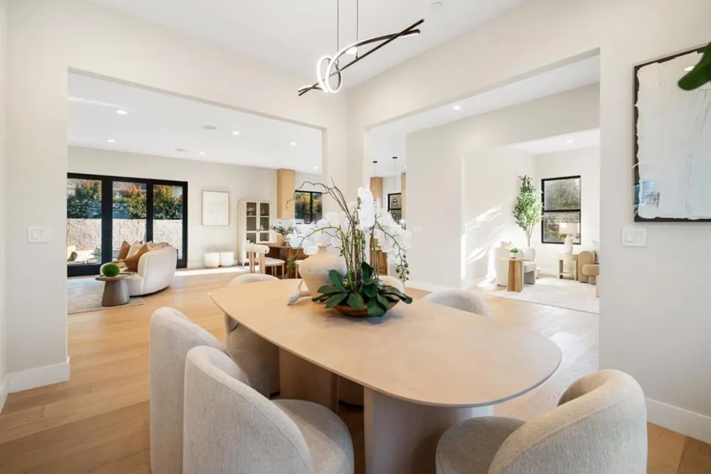 10476 S Stelling Road Cupertino, CA 95014