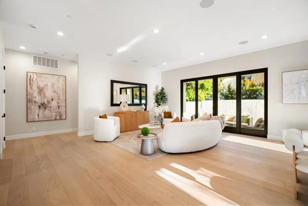 10476 S Stelling Road Cupertino, CA 95014