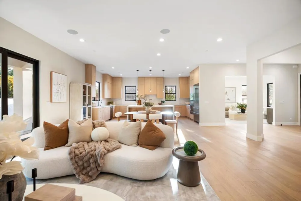 10476 S Stelling Road Cupertino, CA 95014