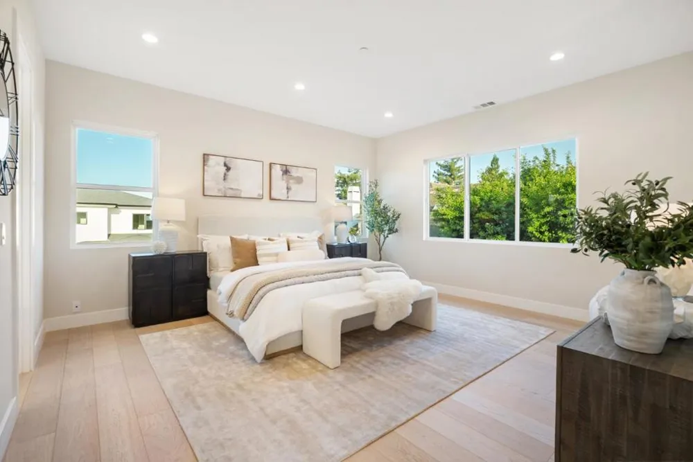 10476 S Stelling Road Cupertino, CA 95014