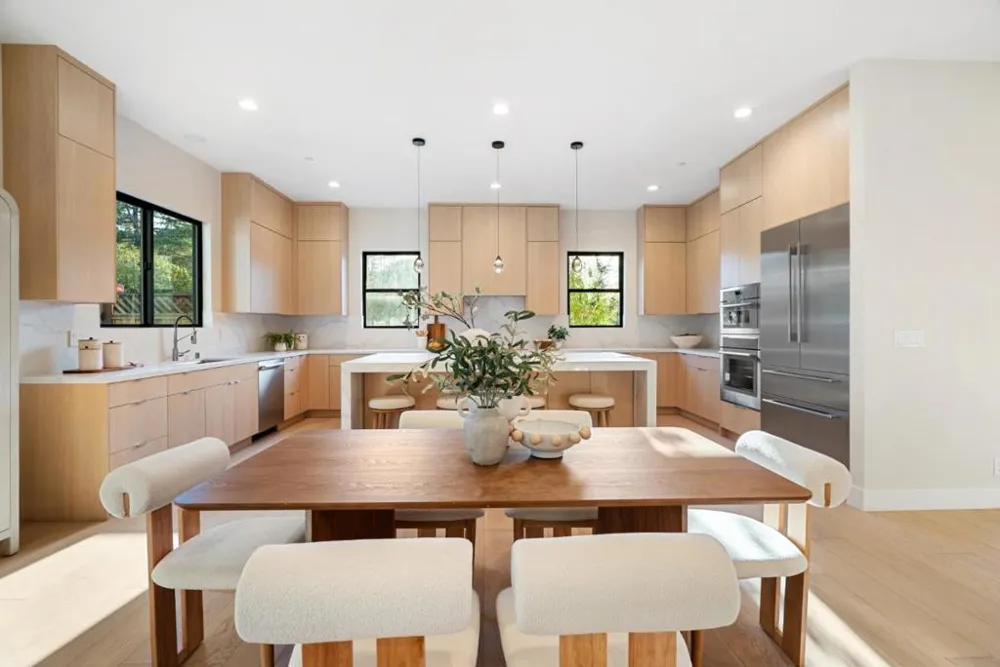 10476 S Stelling Road Cupertino, CA 95014