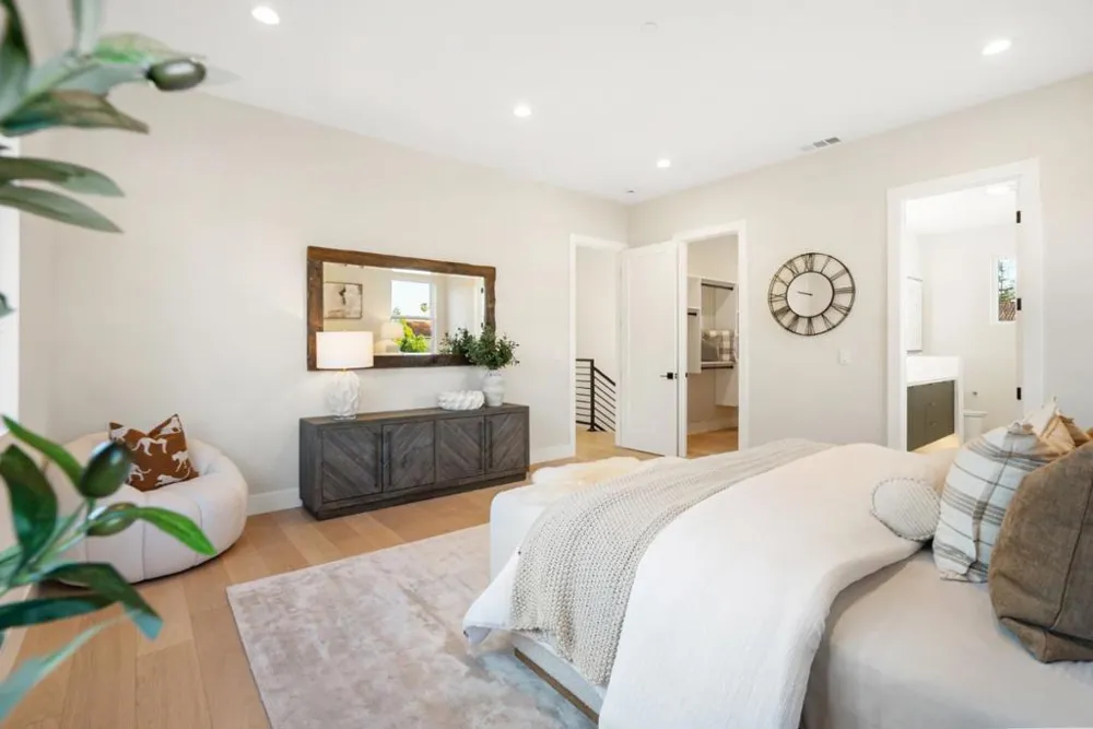 10476 S Stelling Road Cupertino, CA 95014