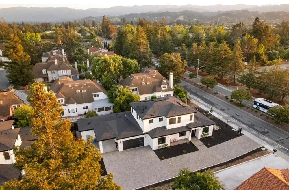 10476 S Stelling Road Cupertino, CA 95014