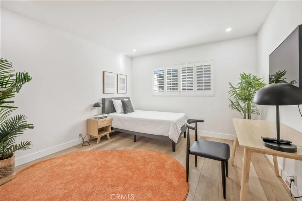 25266 Pafifica Mission Viejo, CA 92691