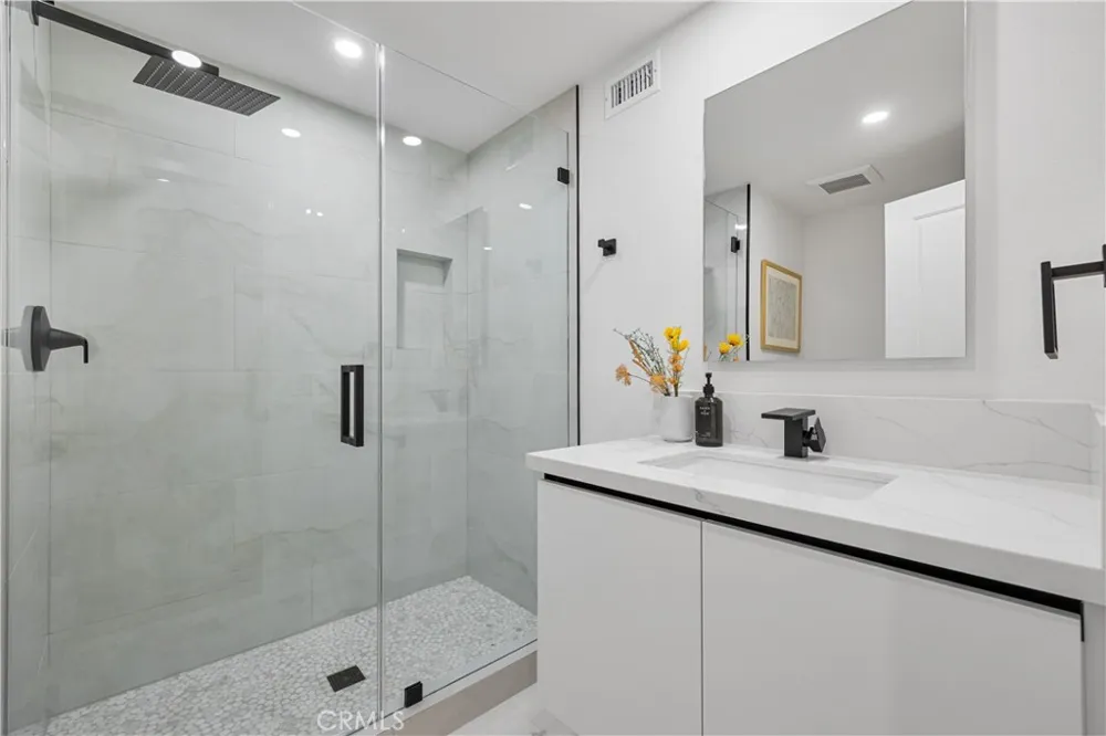 24091 Marathon Mission Viejo, CA 92691