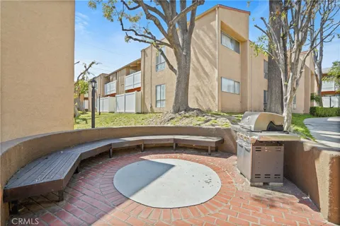 10331 Lindley #150