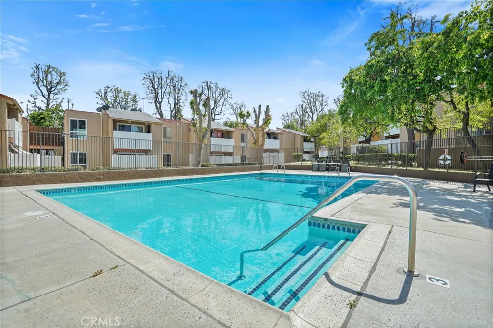 10331 Lindley #150 Porter Ranch, CA 91326