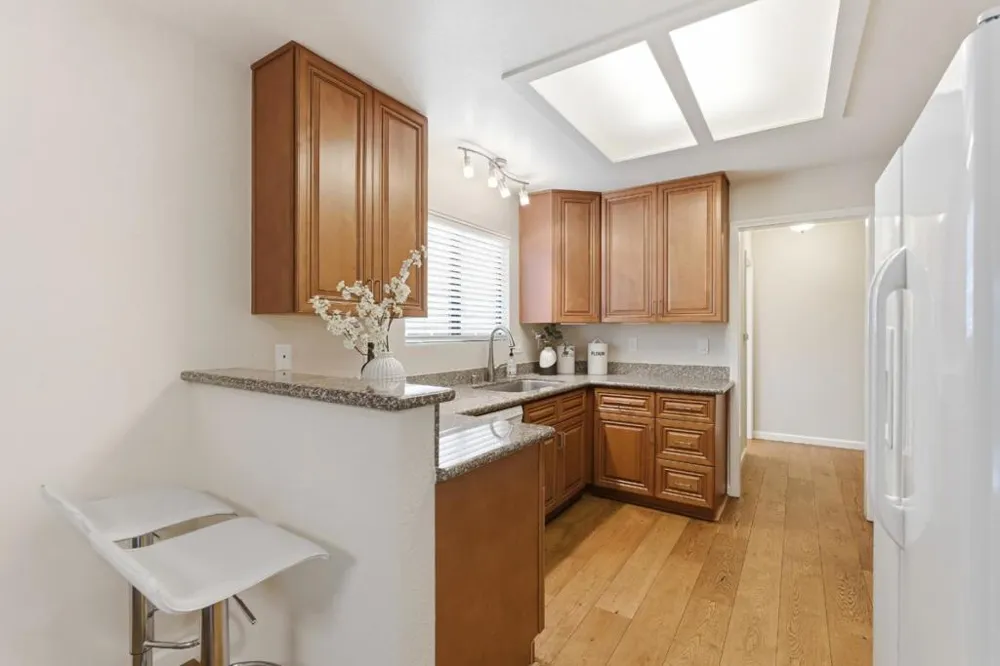 1430 Gordon Street #G Redwood City, CA 94061