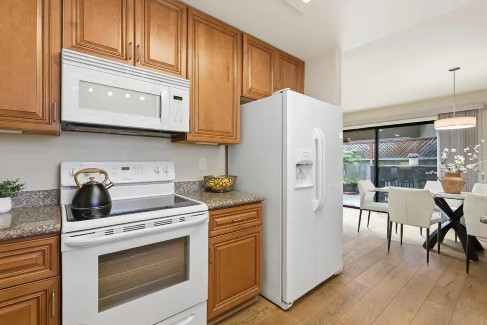 1430 Gordon Street #G Redwood City, CA 94061
