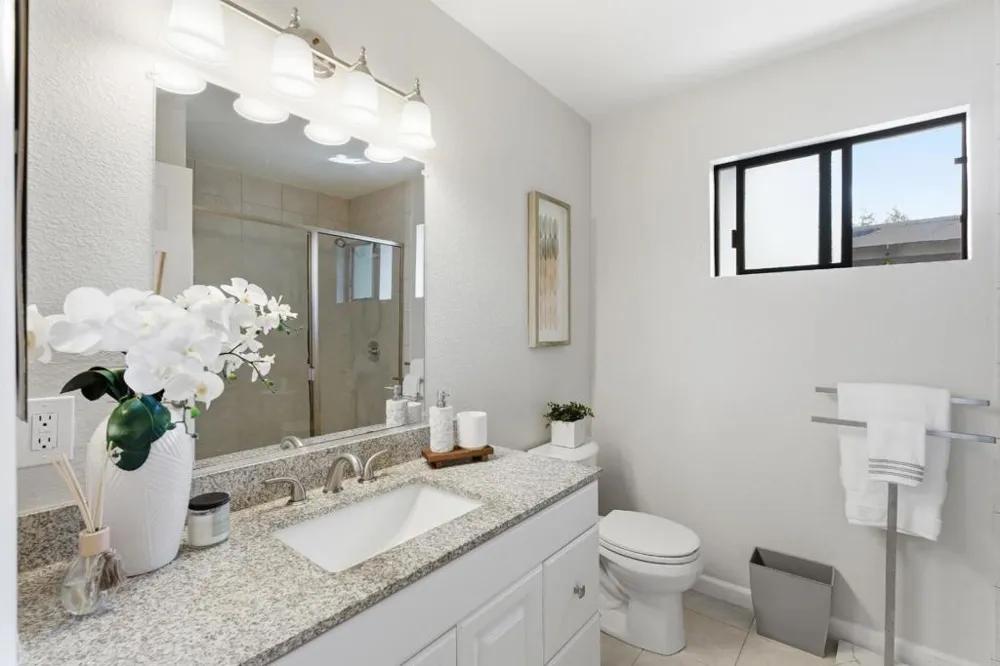 1430 Gordon Street #G Redwood City, CA 94061