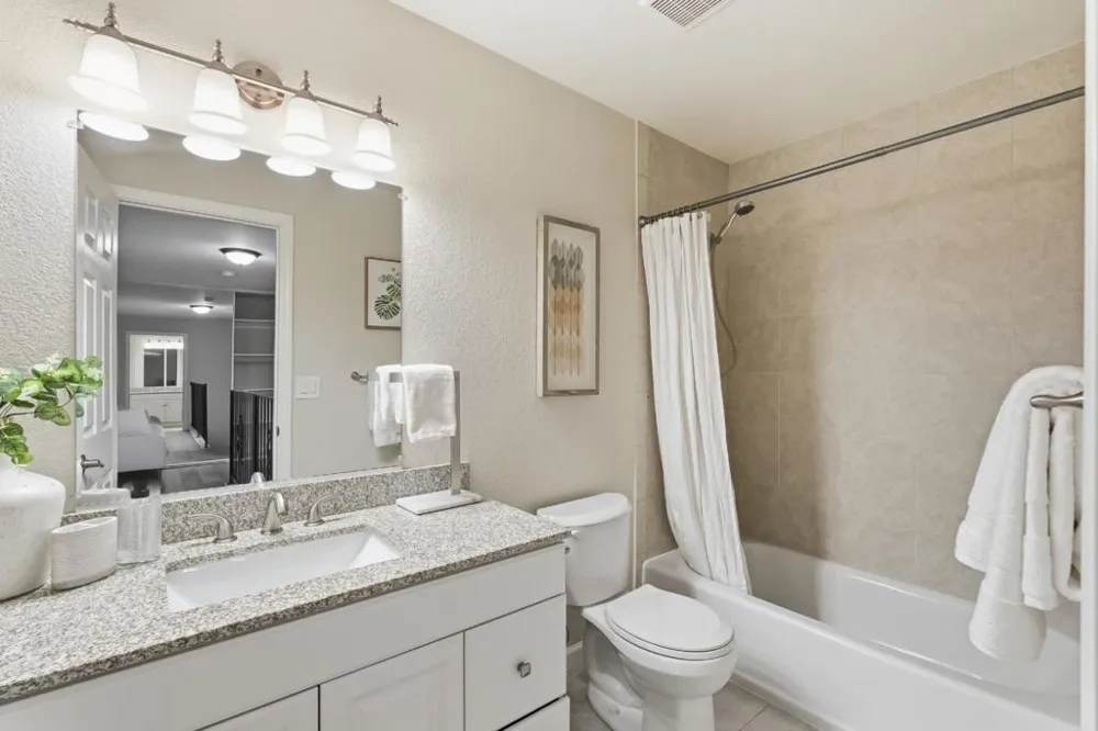 1430 Gordon Street #G Redwood City, CA 94061