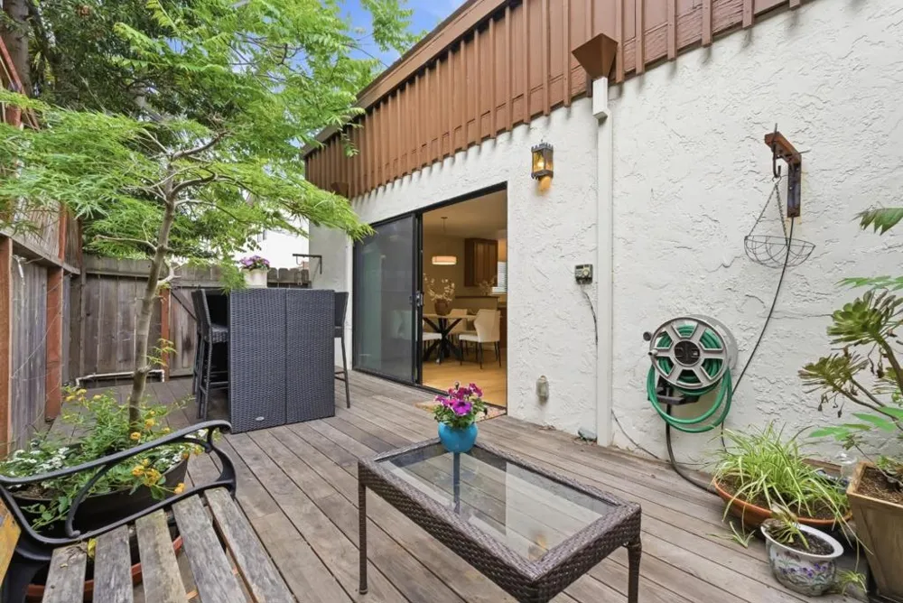 1430 Gordon Street #G Redwood City, CA 94061