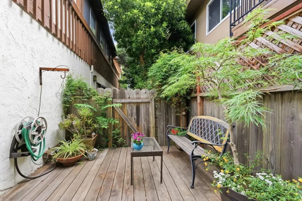 1430 Gordon Street #G Redwood City, CA 94061