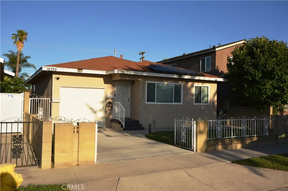 18328 Devlin Avenue Artesia, CA 90701