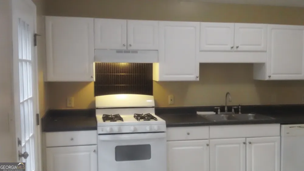 122 Samanthas WAY McDonough, GA 30253