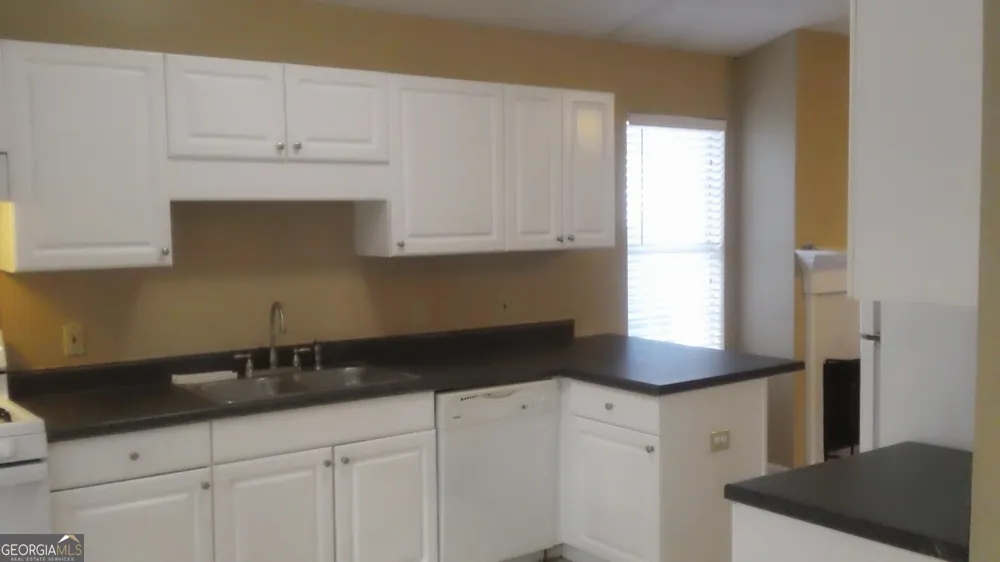 122 Samanthas WAY McDonough, GA 30253
