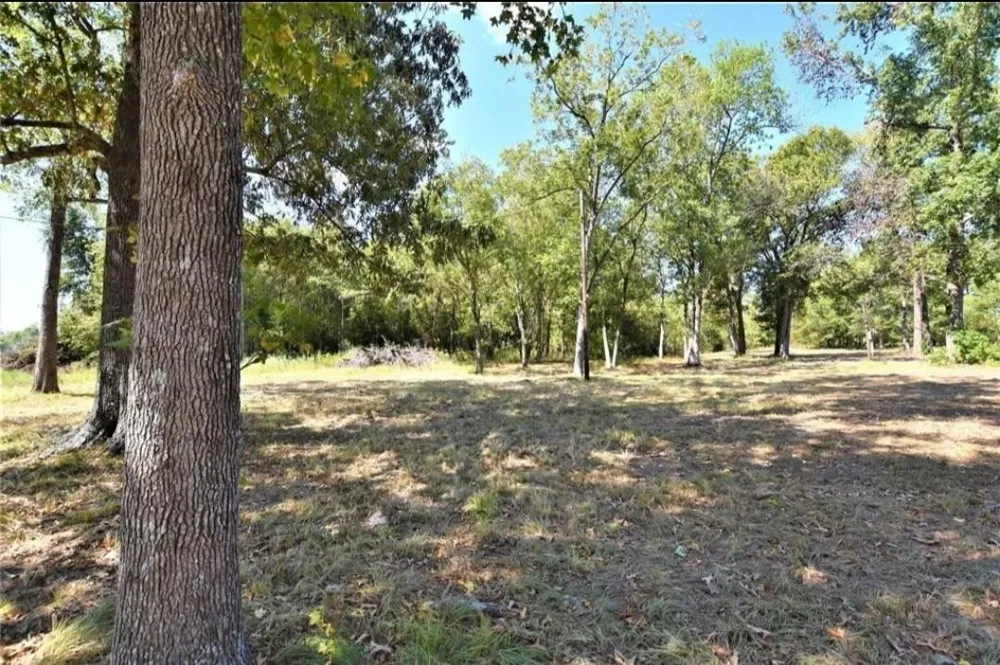 Highway 105 Hardin, TX 77575
