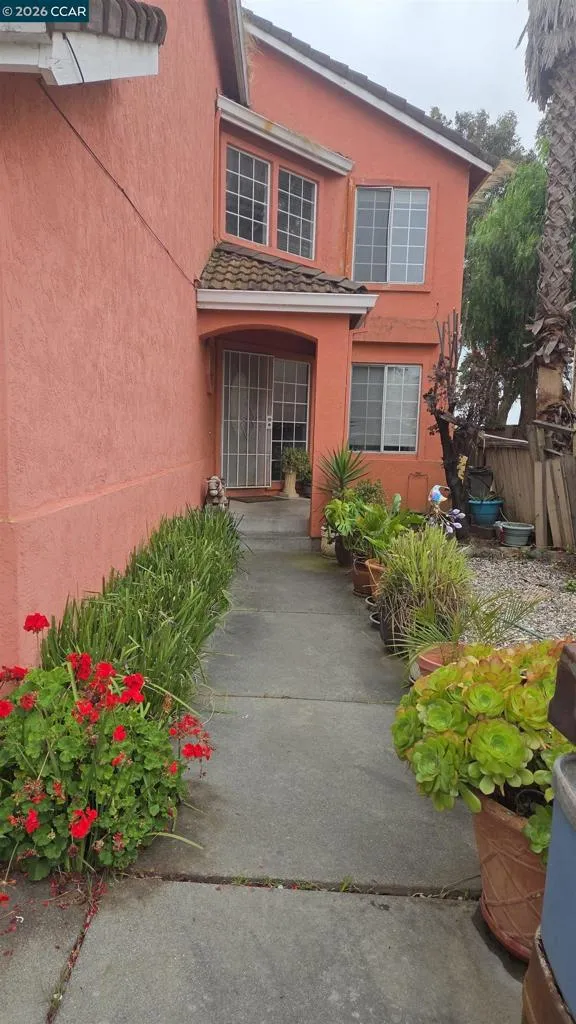 905 Anderson Suisun City, CA 94585