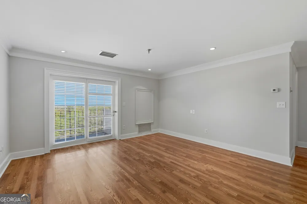300 Johnson Ferry RD Sandy Springs, GA 30328