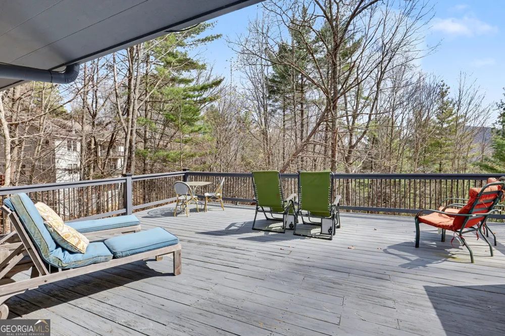 594 Sky High DR Sky Valley, GA 30537